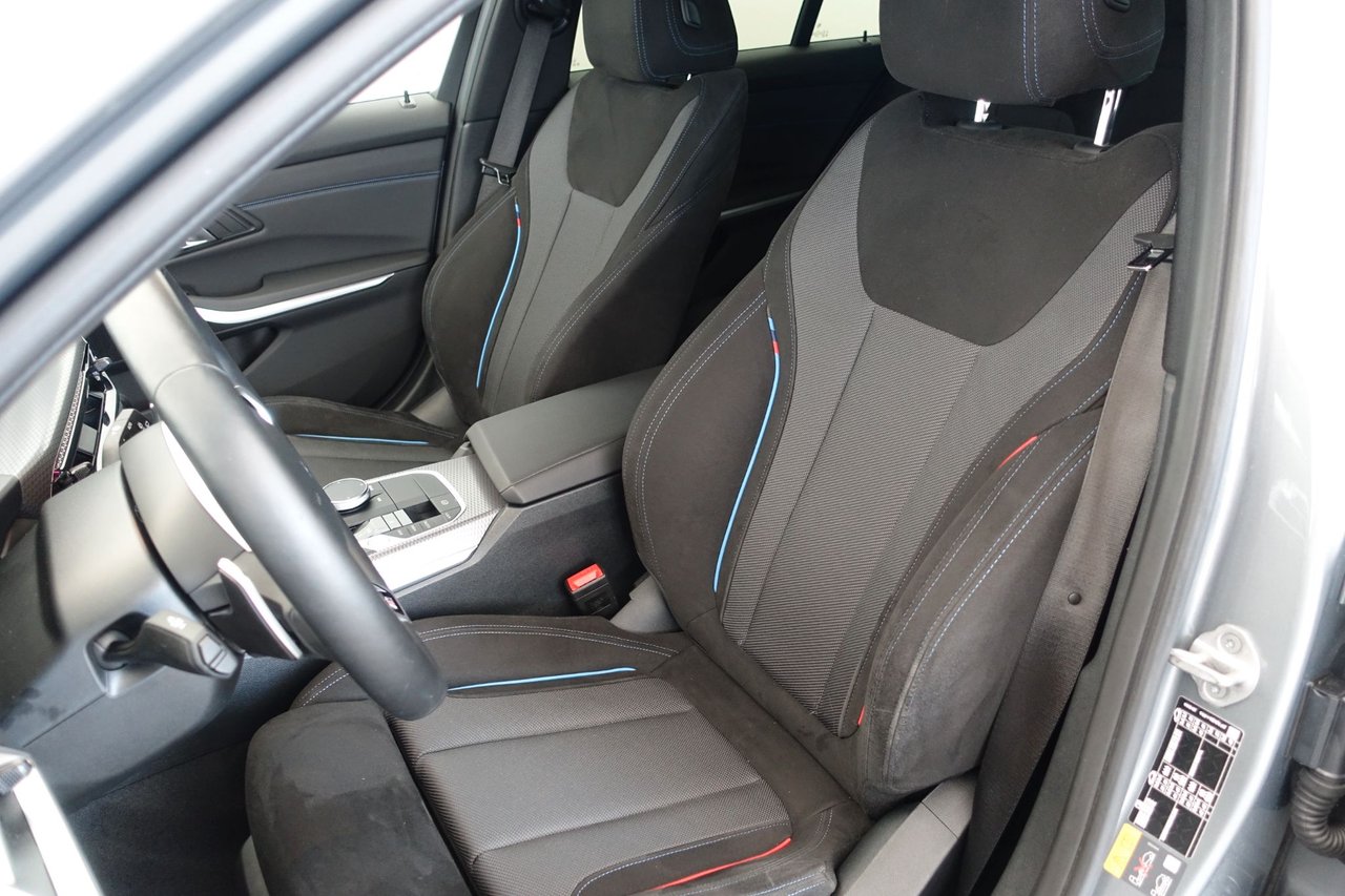 BMW 330e Touring Steptronic, 292hp, 2025