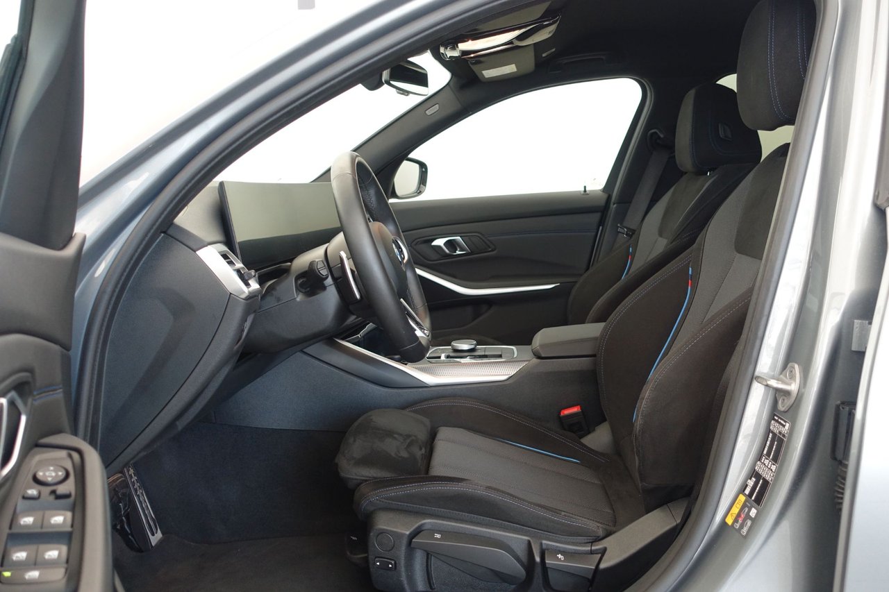 BMW 330e Touring Steptronic, 292hp, 2025