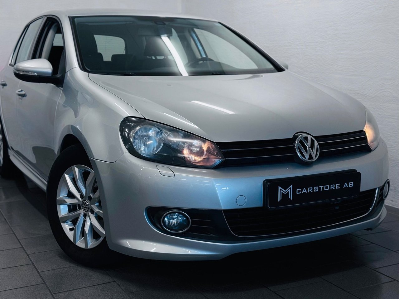 Volkswagen Golf 5-door 1.6 TDI DPF BMT Manual, 105hp, 2013