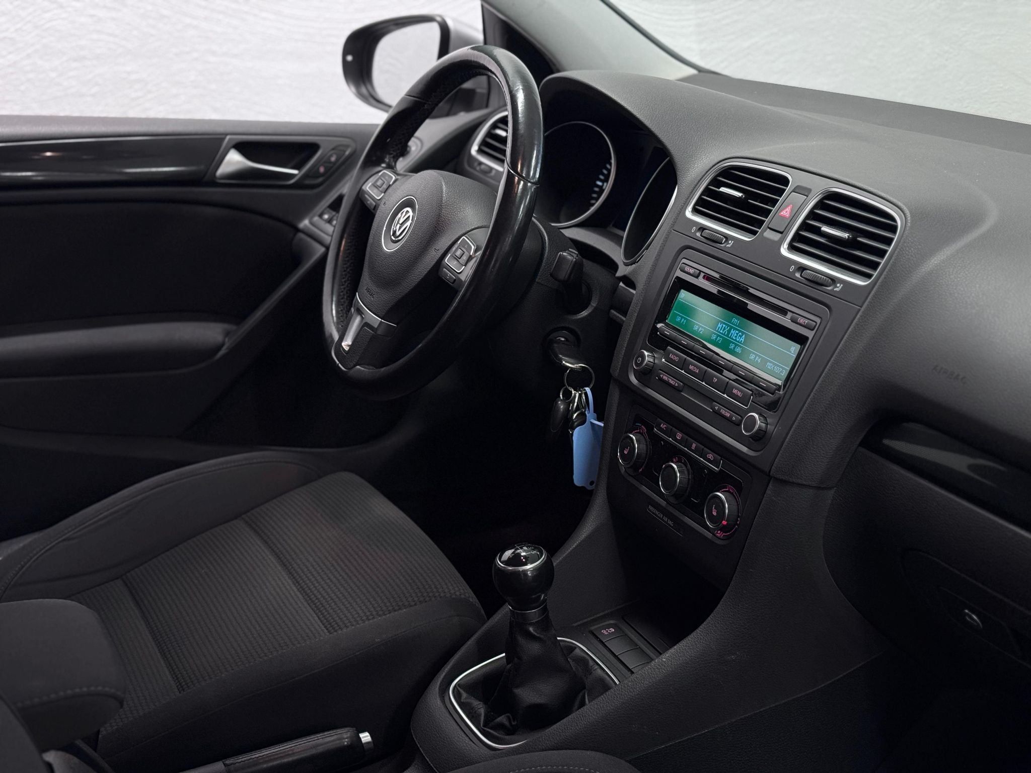 Volkswagen Golf 5-door 1.6 TDI DPF BMT Manual, 105hp, 2013