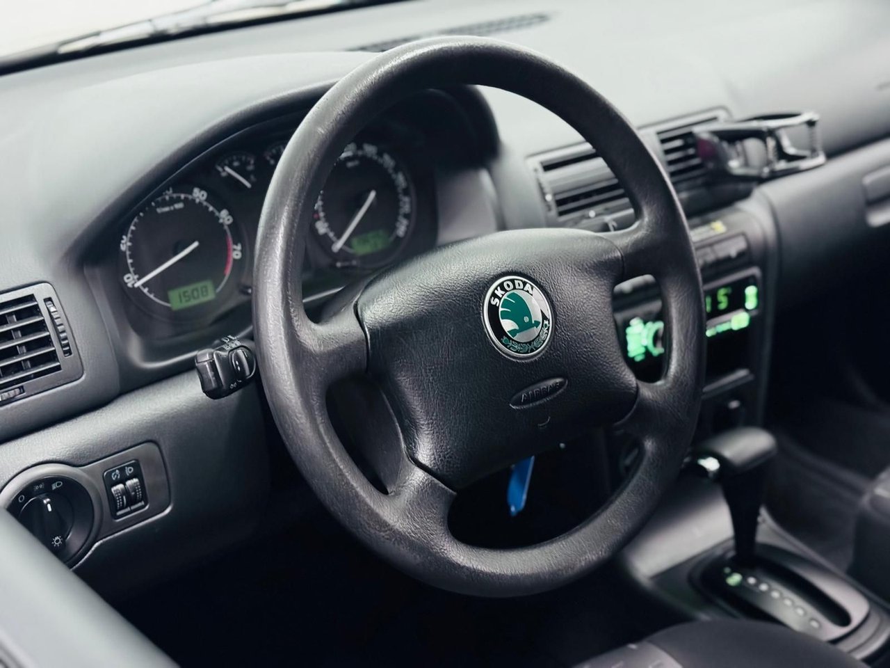 Škoda Octavia Tour 1.6 MPI Automatic, 4-trinn, 102ps, 2004