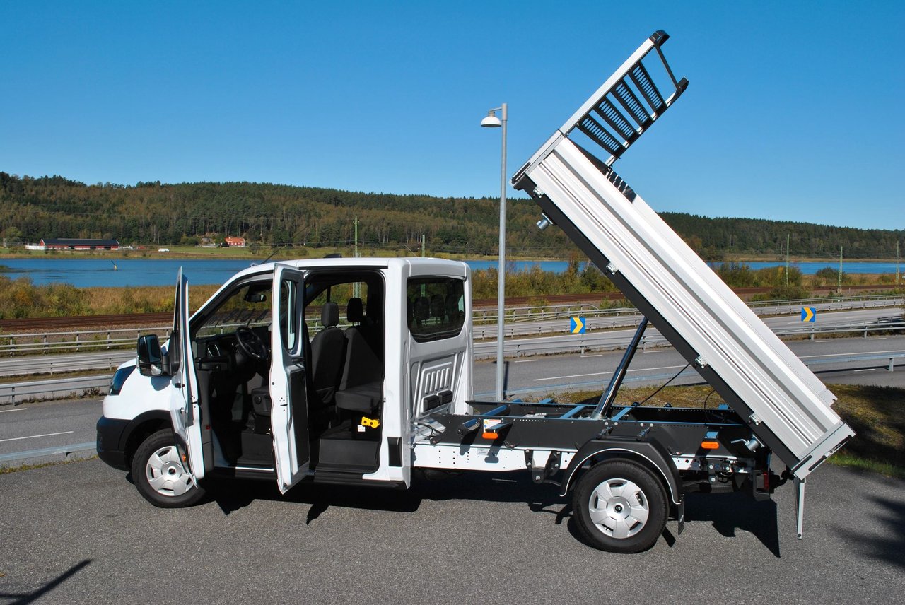 Ford Transit 7-Sits D-Hytt me...