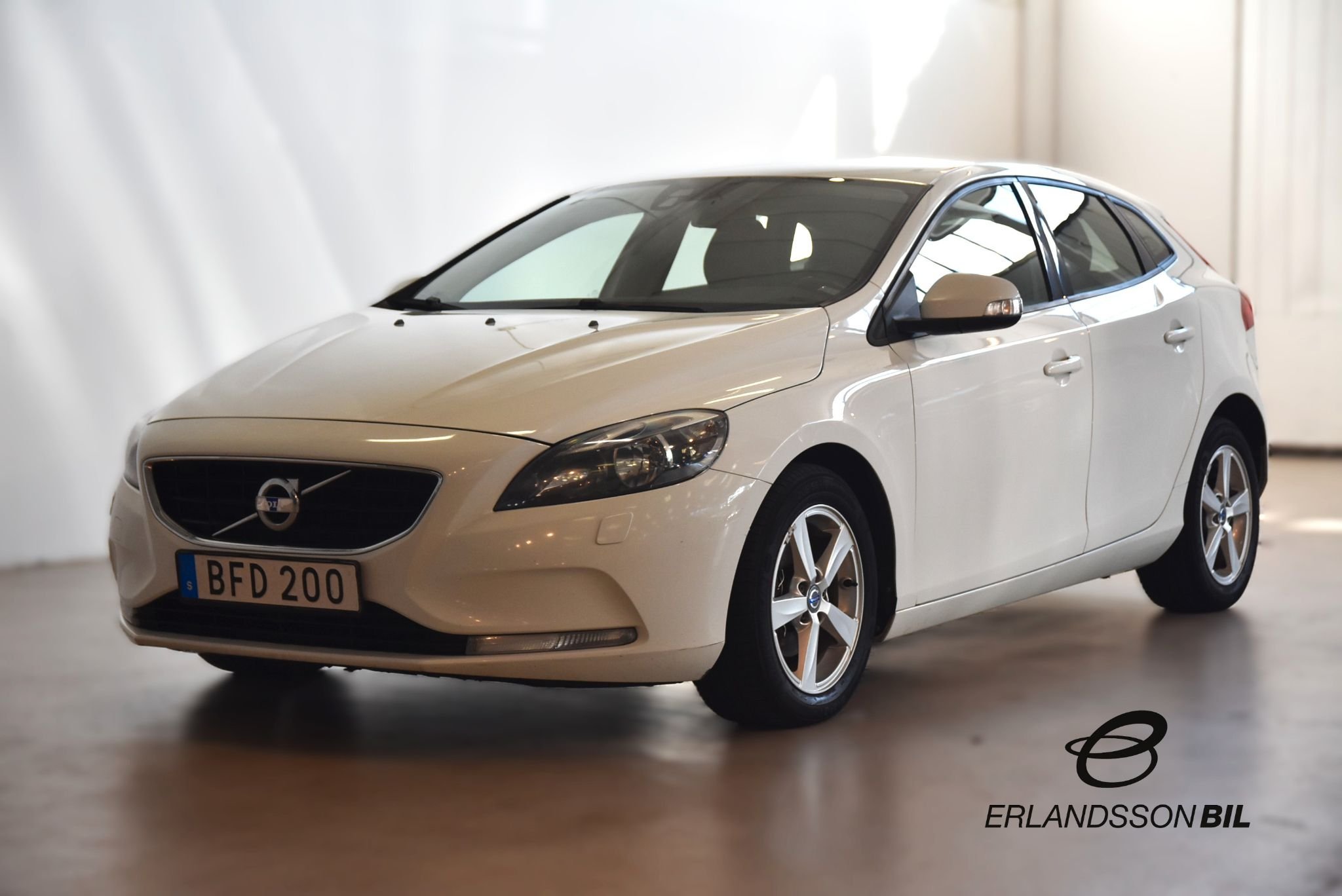 Volvo V40 D2 Manuell, 6-trinn, 115hk, 2014
