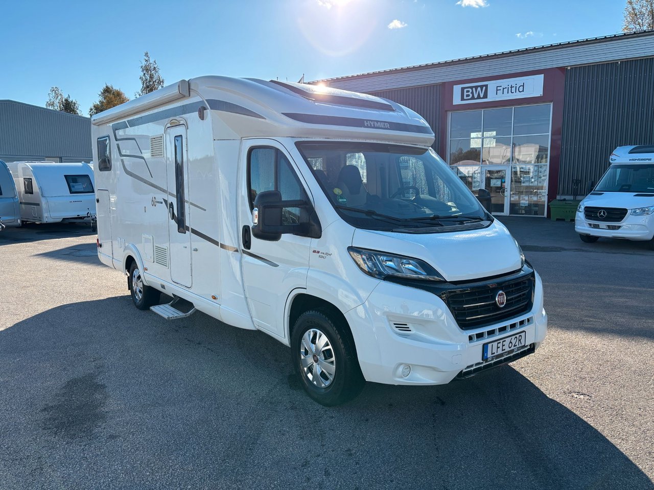 Hymer T 578 GL Långbäddar - B...