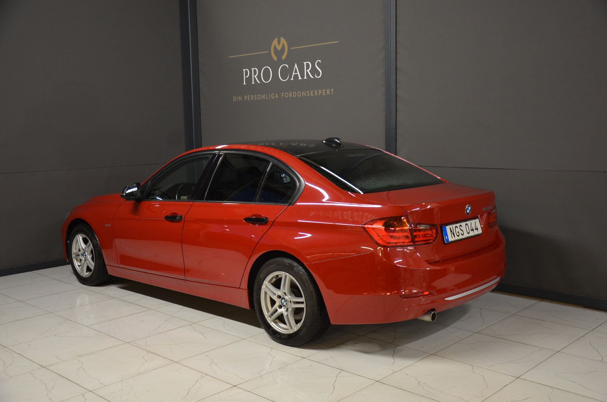 BMW 320d Sedan Steptronic, 184hk, 2013