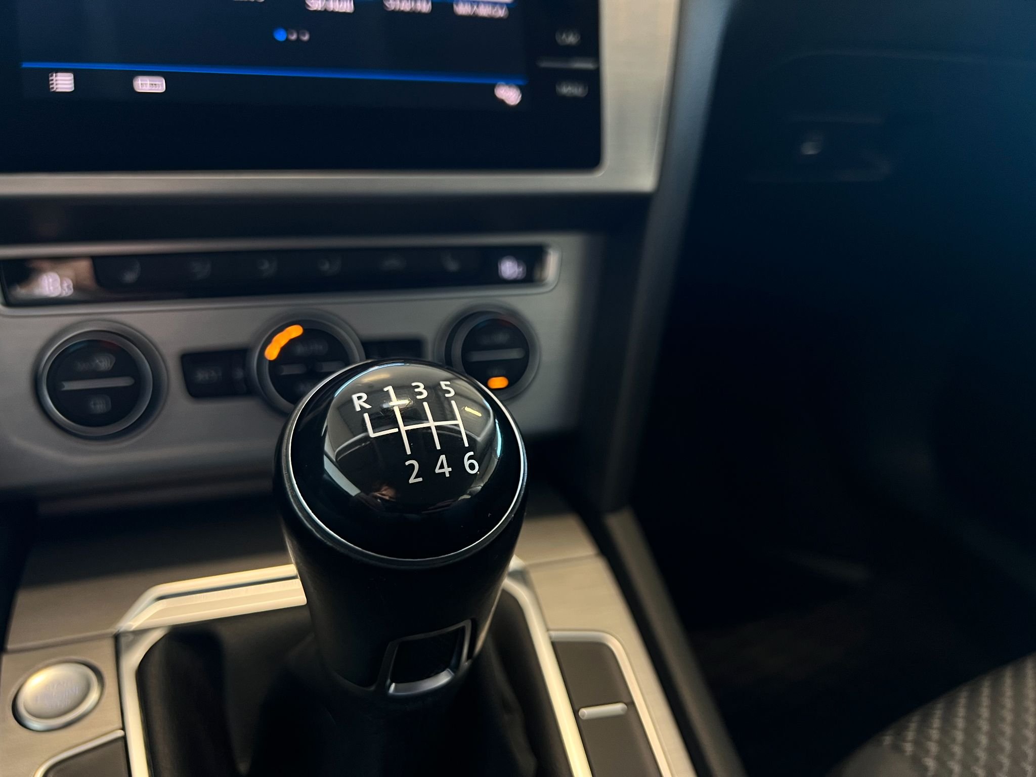 Volkswagen Passat Sportscombi 1.6 TDI DPF SCR BlueMotion Manuell, 120hk, 2018