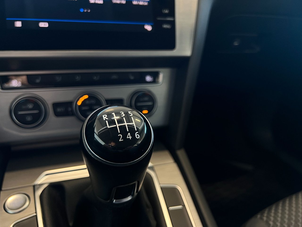 Volkswagen Passat Sportscombi 1.6 TDI DPF SCR BlueMotion Manuell, 120hk, 2018