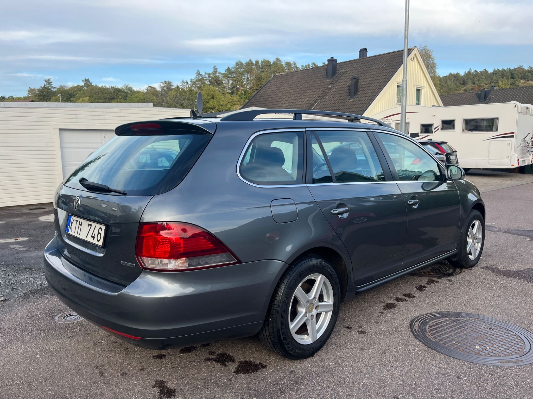 Volkswagen Golf Stasjonsvogn 1.6 MultiFuel Manuell, 5-trinn, 102ps, 2010