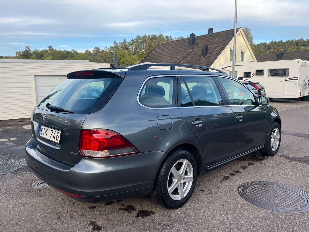 Volkswagen Golf Stasjonsvogn 1.6 MultiFuel Manuell, 5-trinn, 102ps, 2010