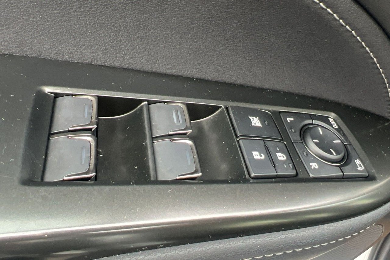 Lexus NX 350h E-CVT, 242hk, 2023