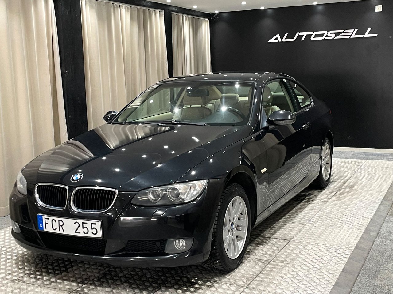 BMW 320i Coupé Automatic, 170hp, 2009