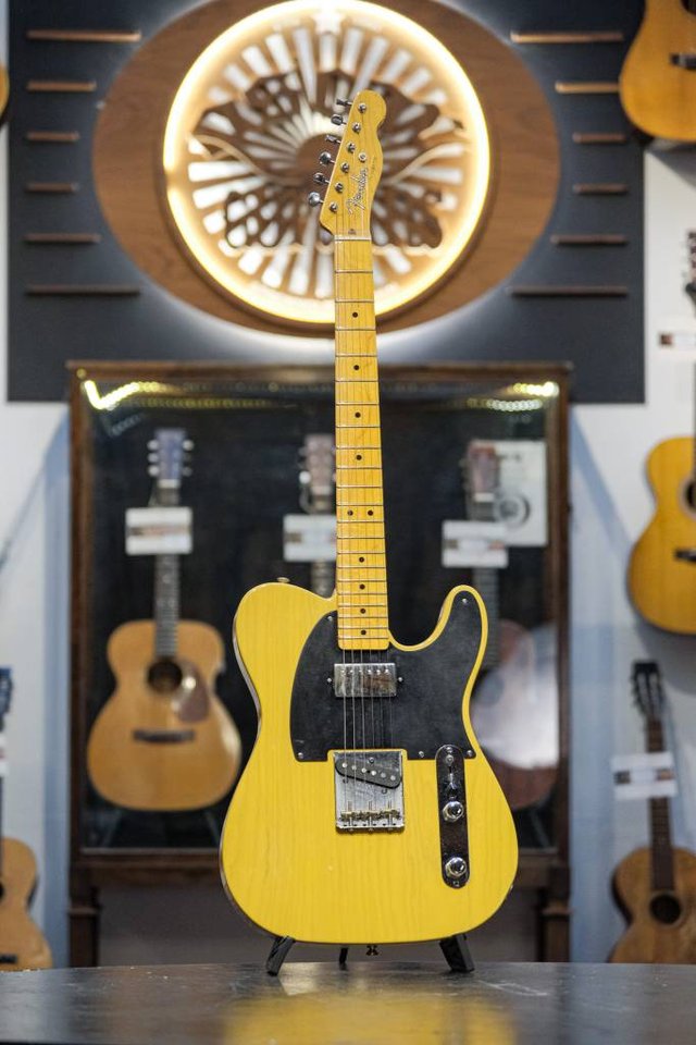 2011 Fender Tele-bration 60th...