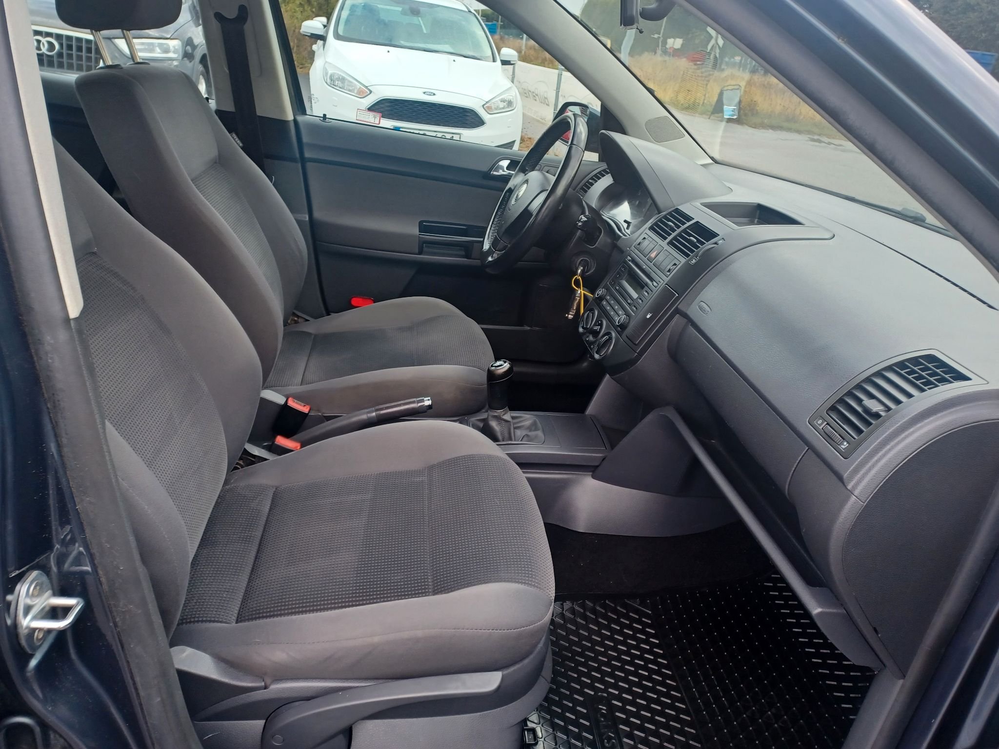Volkswagen Polo 5-door 1.4 Manual, 80hp, 2008