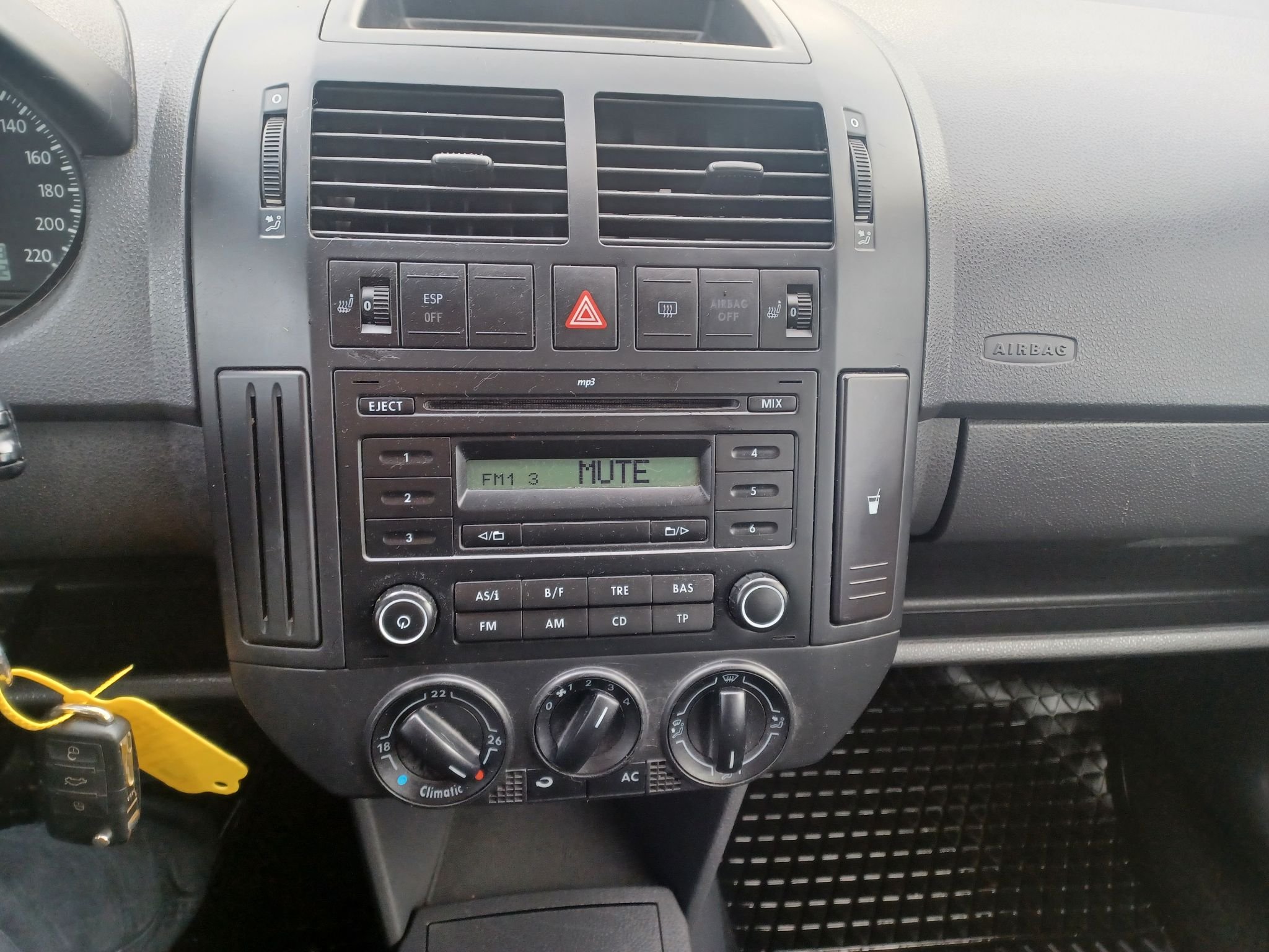 Volkswagen Polo 5-door 1.4 Manual, 80hp, 2008