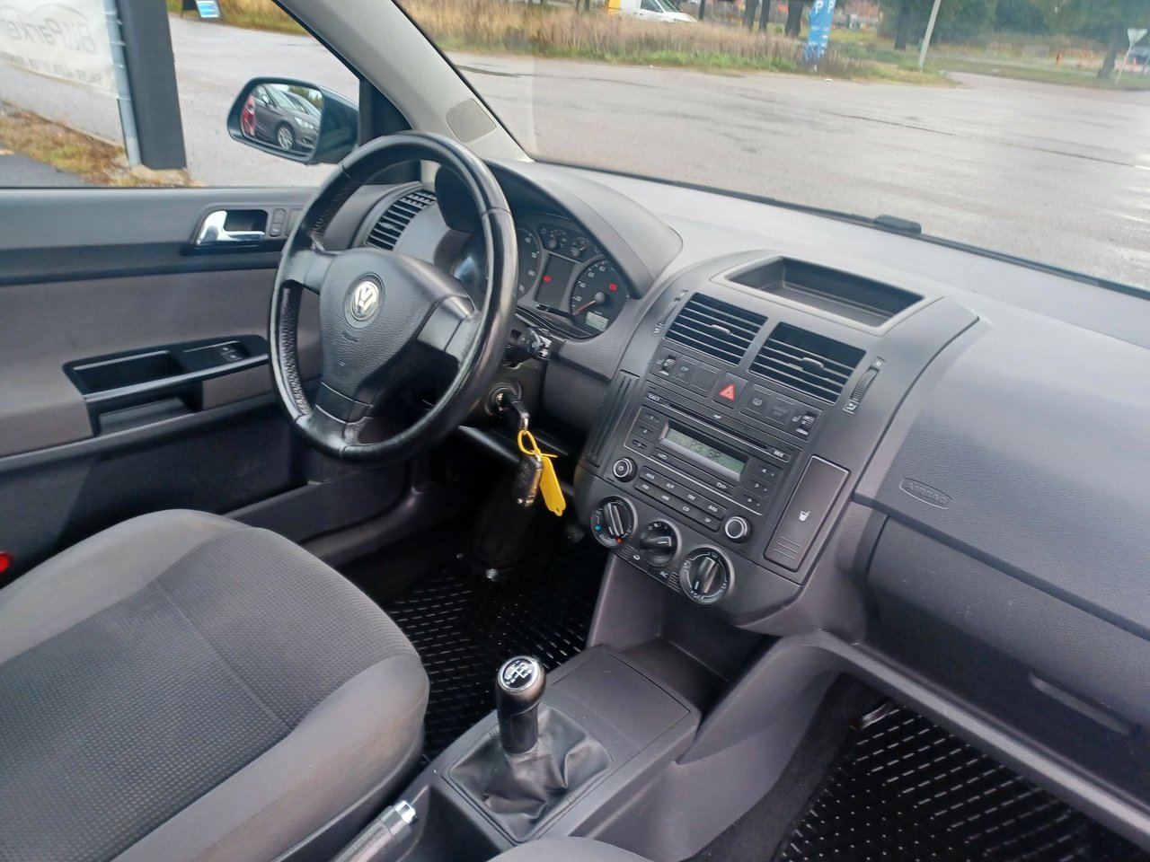 Volkswagen Polo 5-door 1.4 Manual, 80hp, 2008