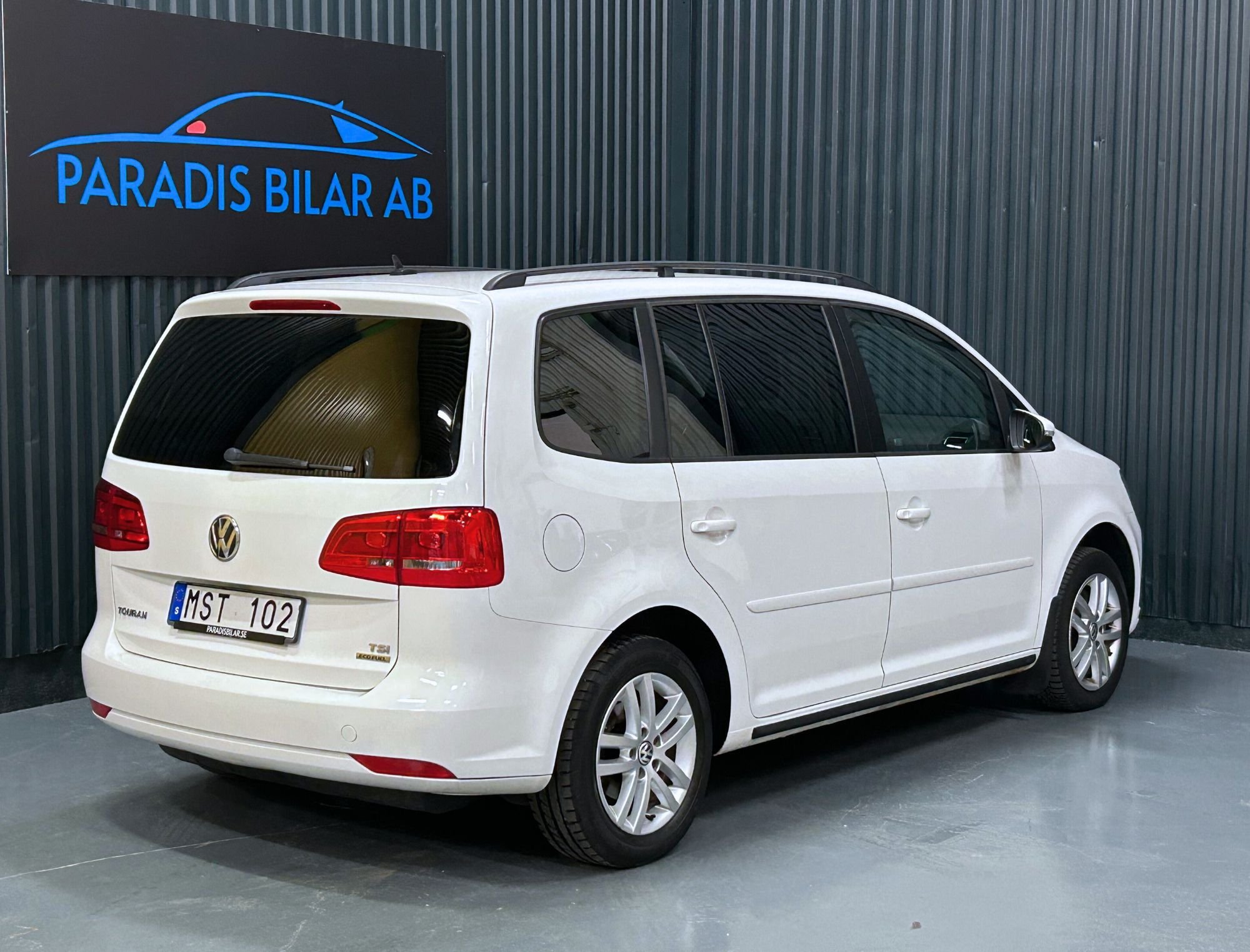 Volkswagen Touran 5-seater 1.4 TGI EcoFuel DSG Sequential, 150hp, 2012