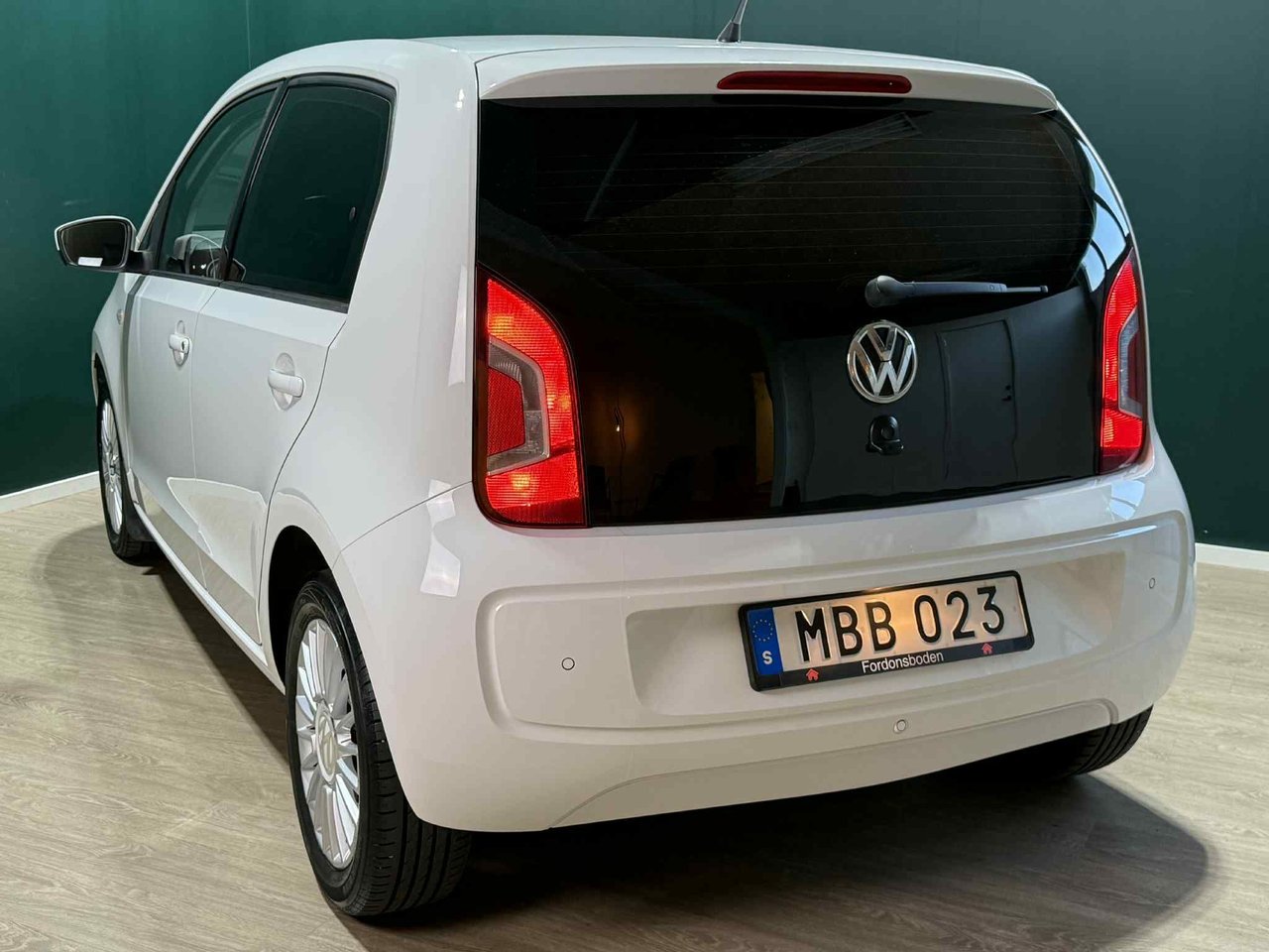 Volkswagen up! 5-dörrar 1.0 MPI Manuell, 75hk, 2015