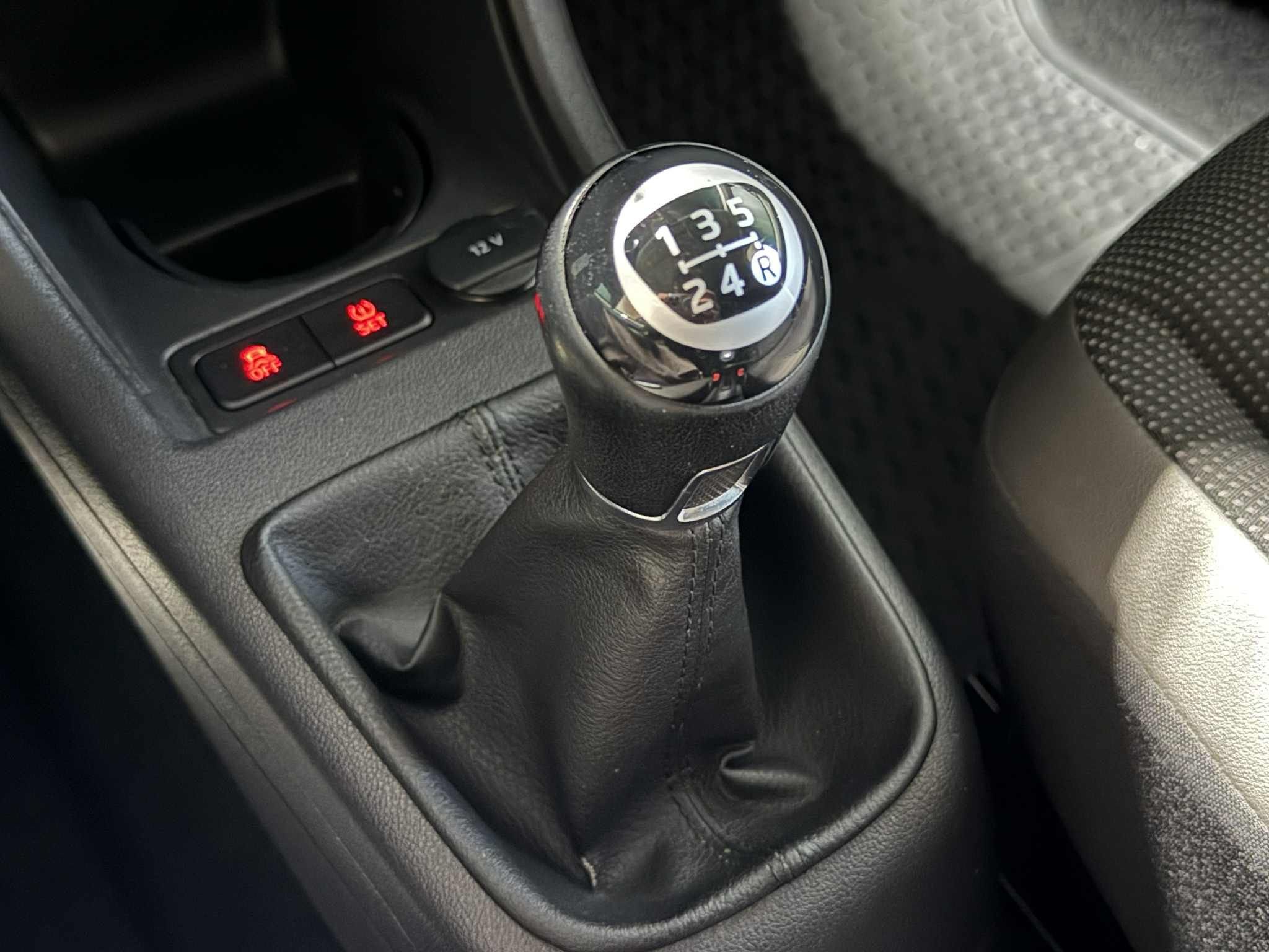 Volkswagen up! 5-dörrar 1.0 MPI Manuell, 75hk, 2015