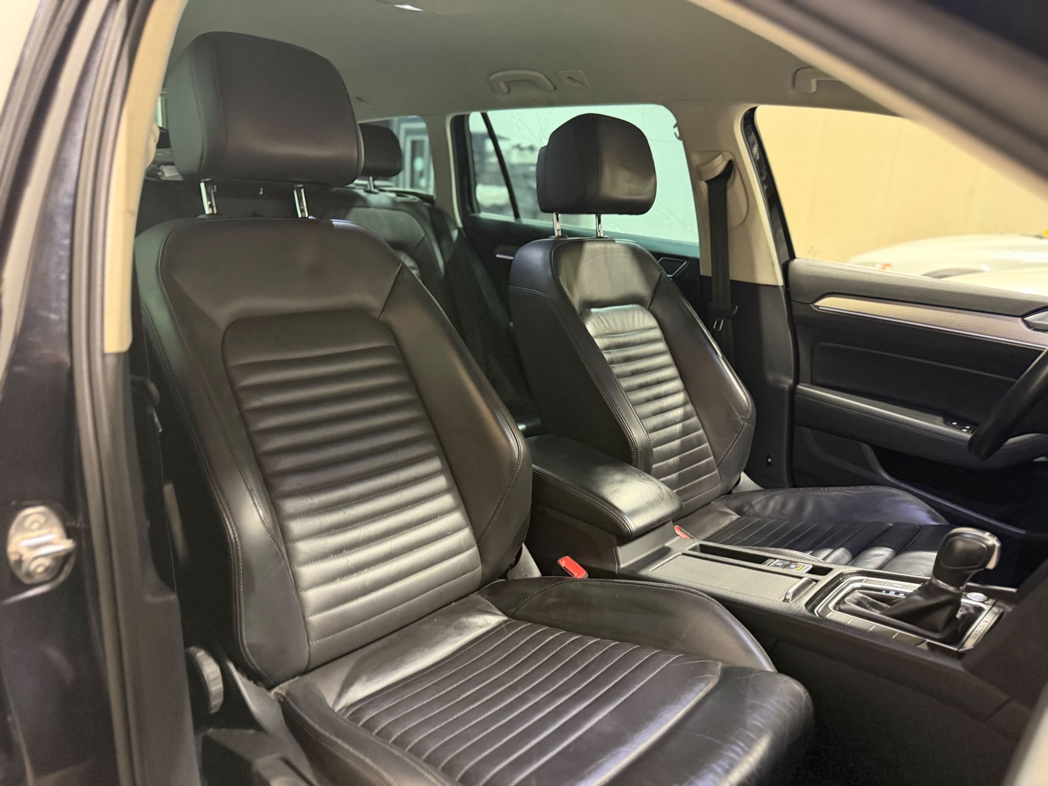 Volkswagen Passat Variant 2.0 TDI DPF SCR BMT 4Motion DSG Sequential, 190hp, 2016