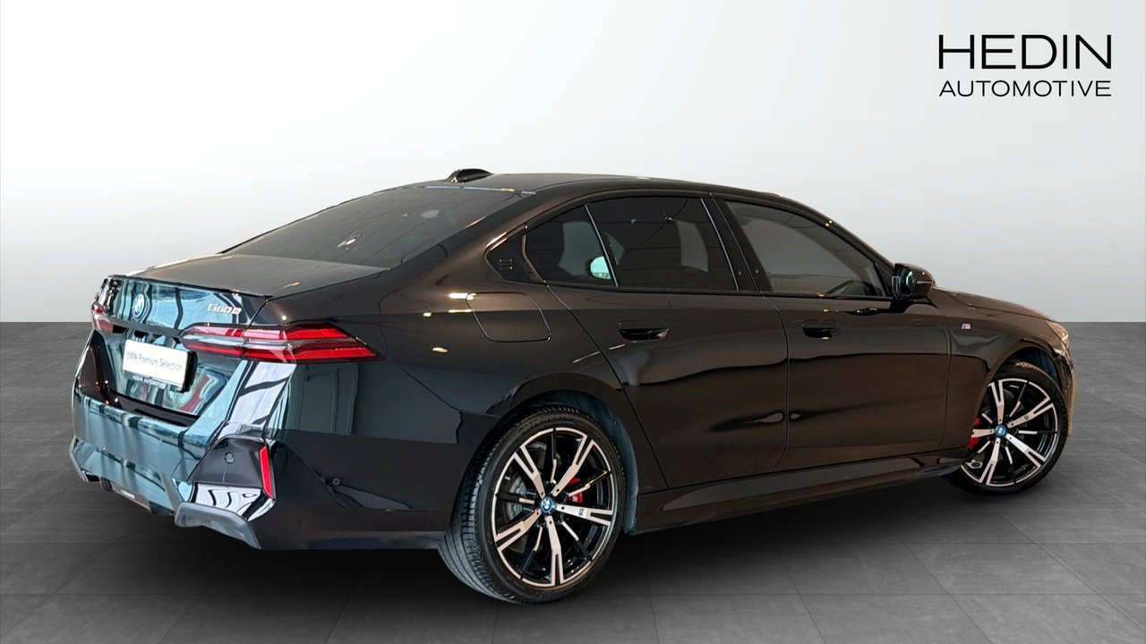 BMW 550e xDrive Sedan Steptronic, 8-trinn, 490ps, 2024