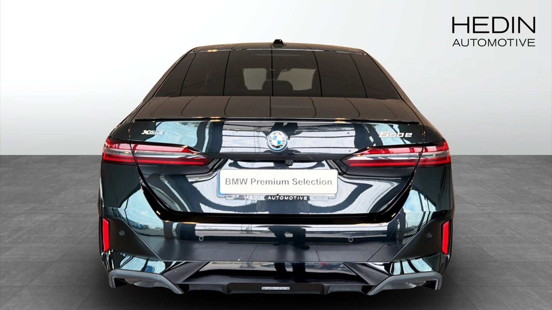 BMW 550e xDrive Sedan Steptronic, 8-trinn, 490ps, 2024