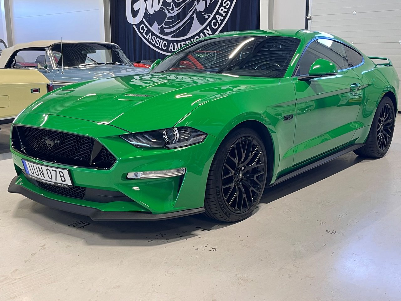 Ford Mustang GT SelectShift V...