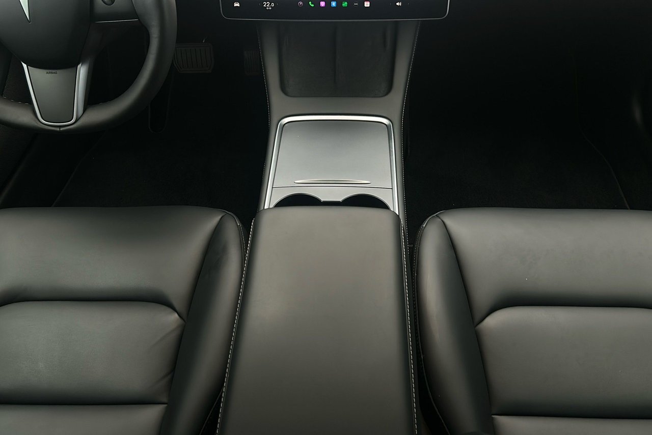 Tesla Model 3 Standard Range, 283hk, 2022