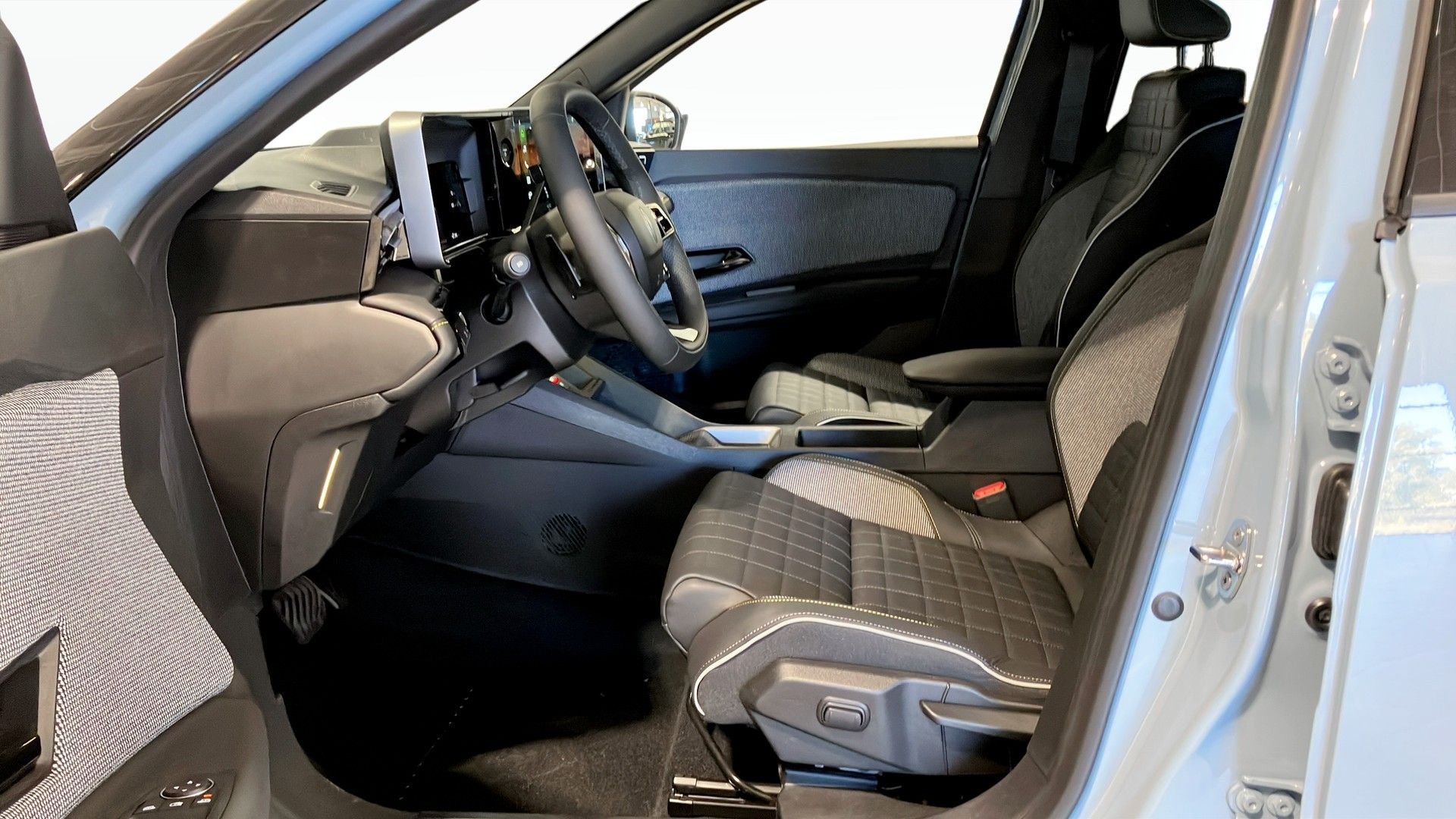 Renault 4 E-Tech 52 kWh, 150hk, 2026