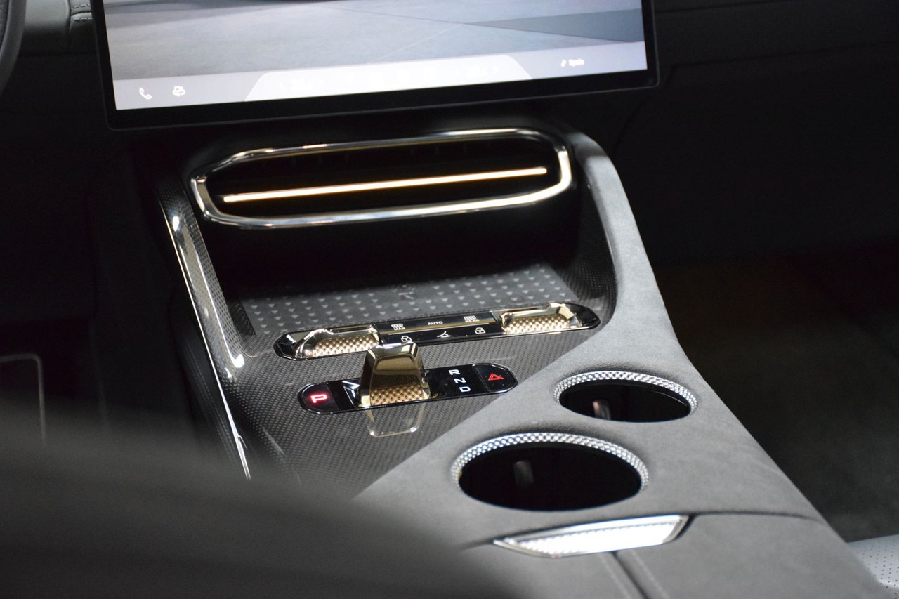 Lotus Eletre S, 612hk, 2023