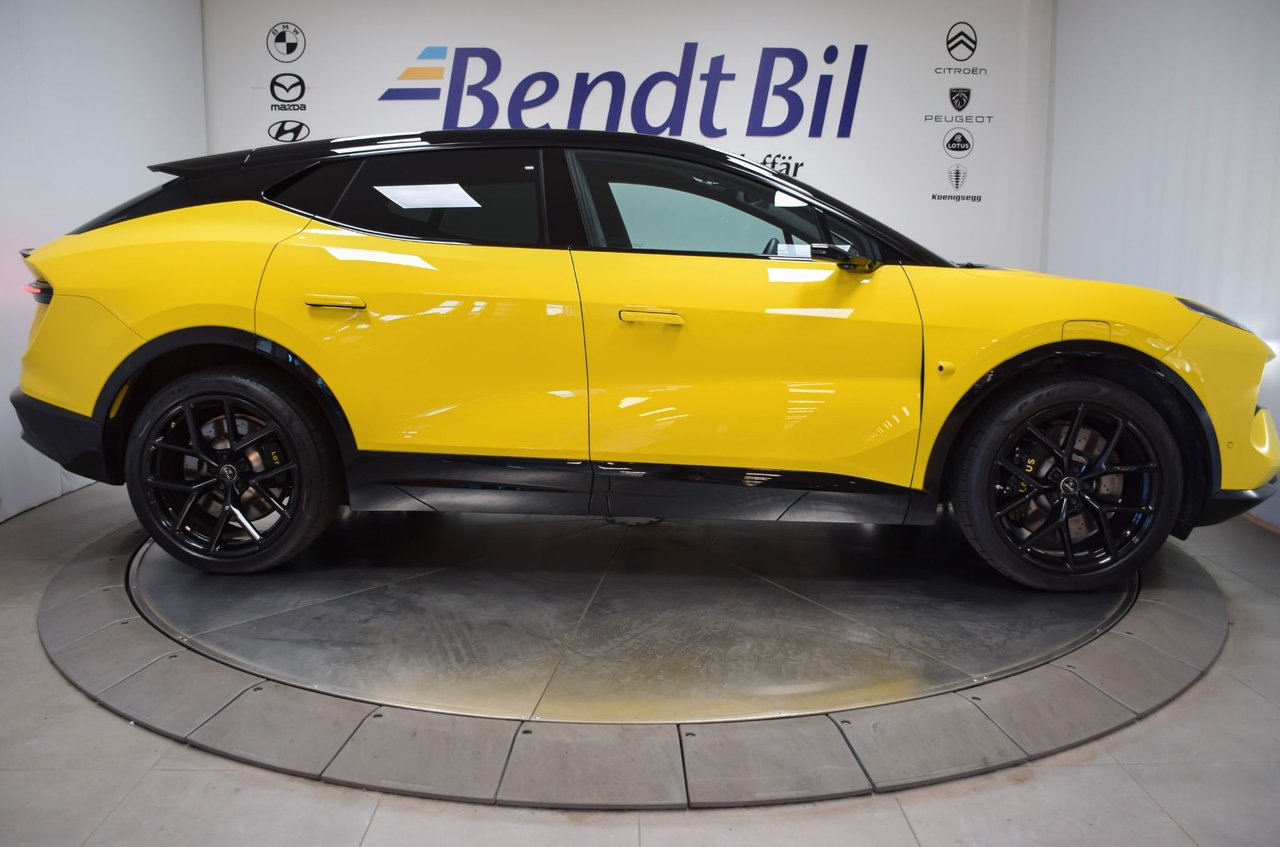 Lotus Eletre S, 612hk, 2023