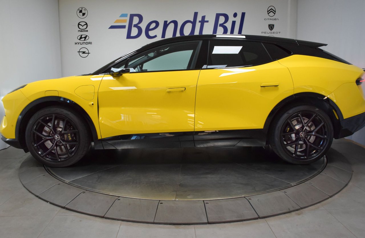 Lotus Eletre S, 612hk, 2023