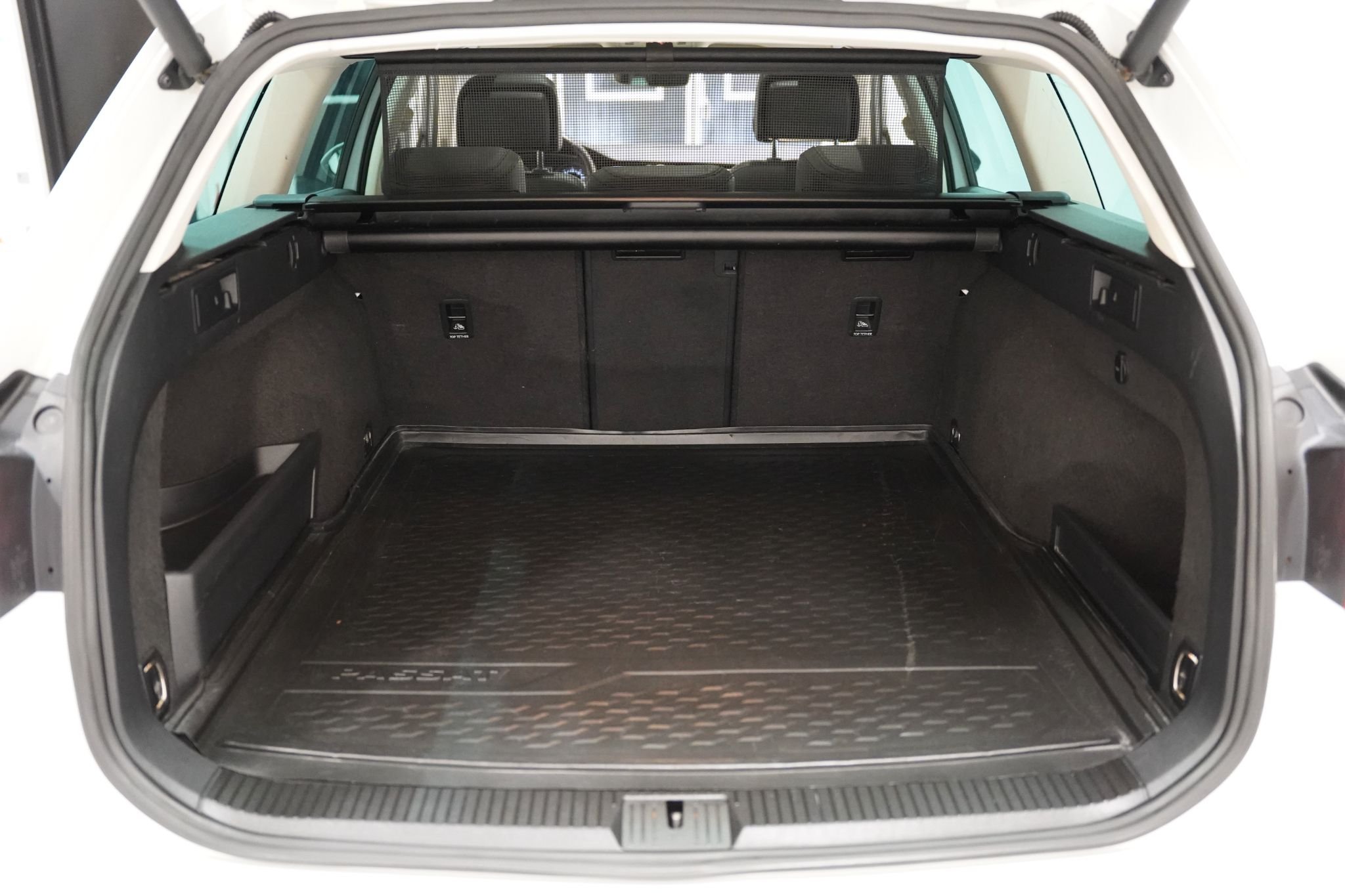 Volkswagen Passat Stasjonsvogn 2.0 TDI DPF SCR BMT 4Motion DSG sekvensiell, 6-trinn, 190ps, 2016