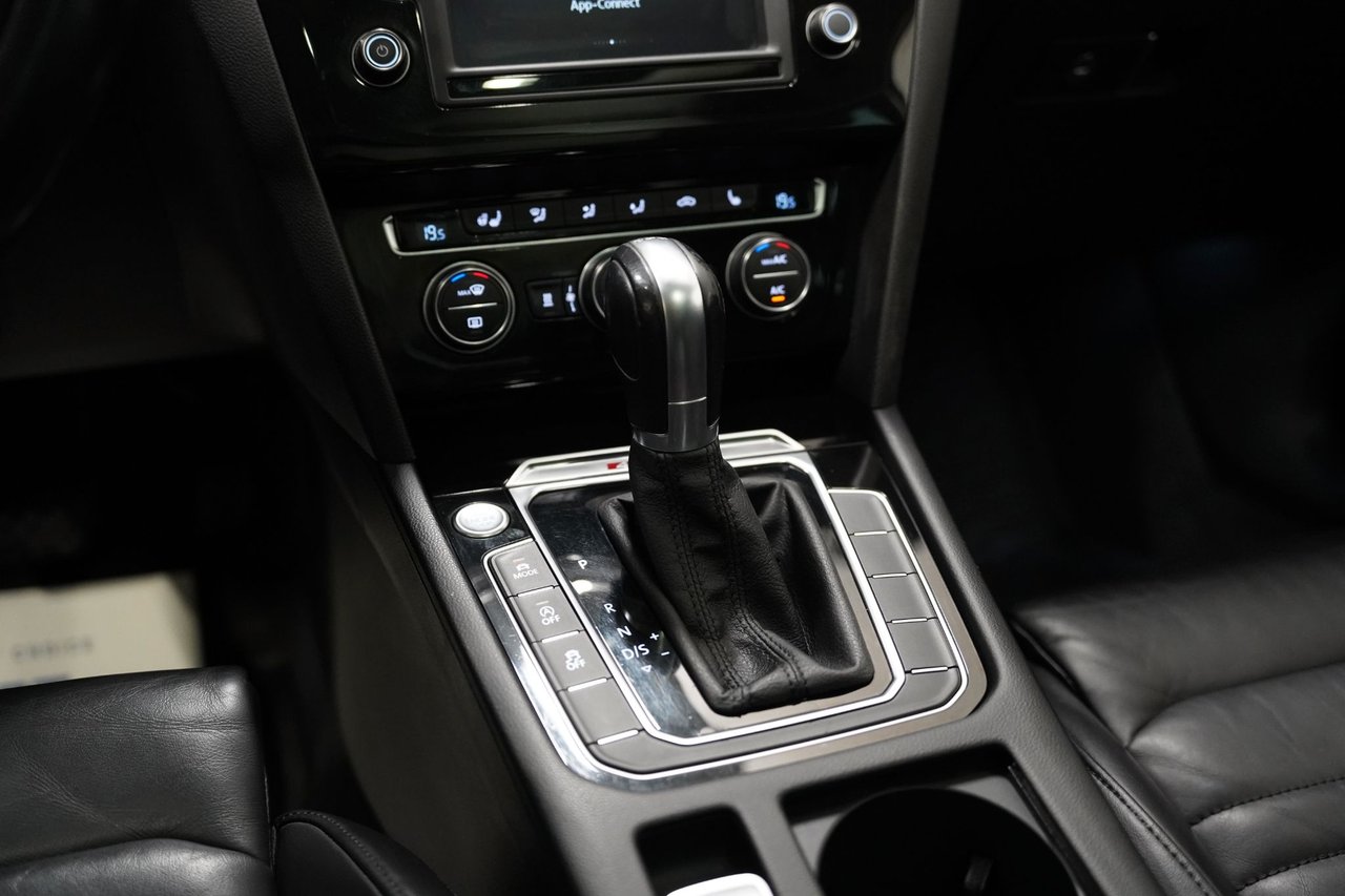 Volkswagen Passat Stasjonsvogn 2.0 TDI DPF SCR BMT 4Motion DSG sekvensiell, 6-trinn, 190ps, 2016