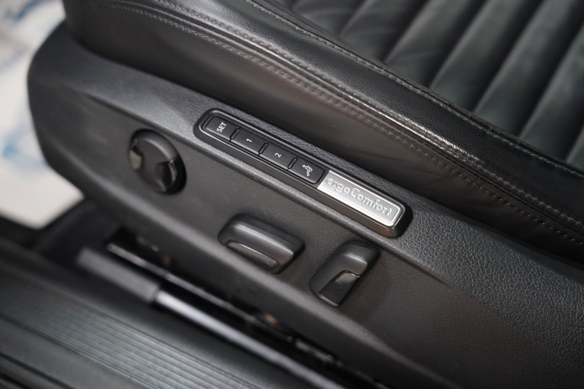 Volkswagen Passat Stasjonsvogn 2.0 TDI DPF SCR BMT 4Motion DSG sekvensiell, 6-trinn, 190ps, 2016