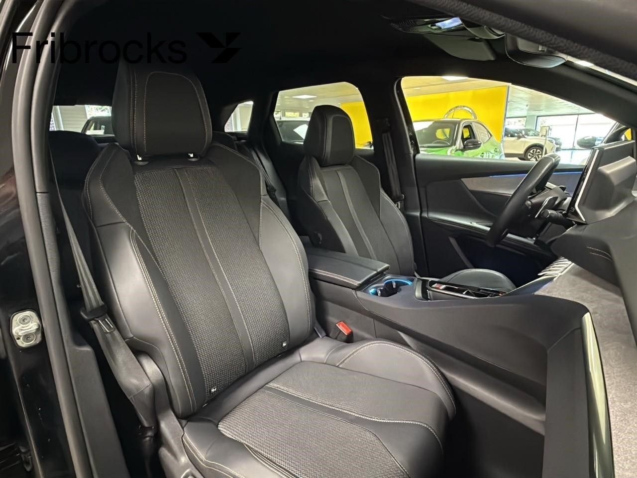 Peugeot 3008 1.2 PureTech 130 EAT, 8-trinn, 131hk, 2023