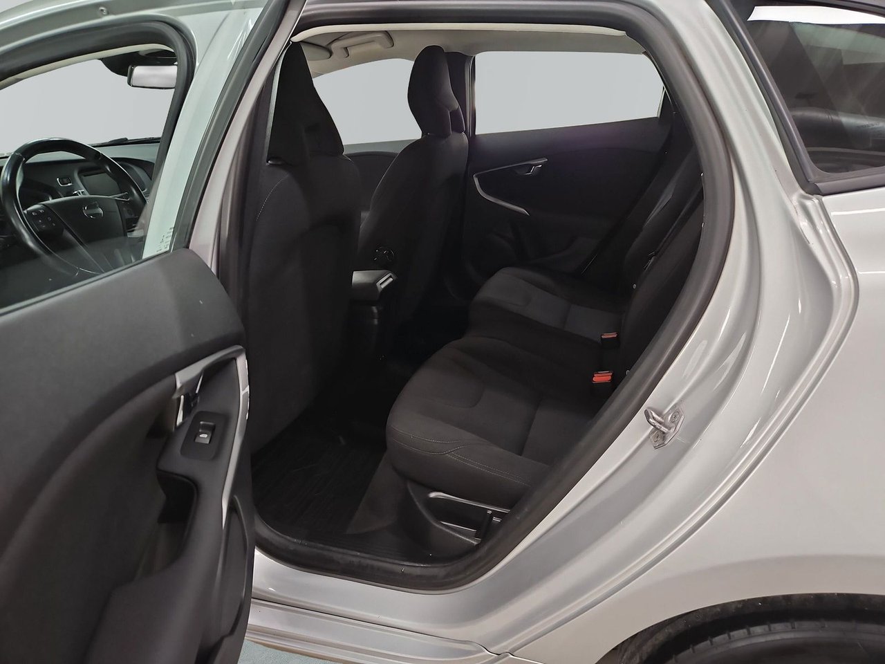 Volvo V40 D2 Manuell, 6-trinn, 115ps, 2015