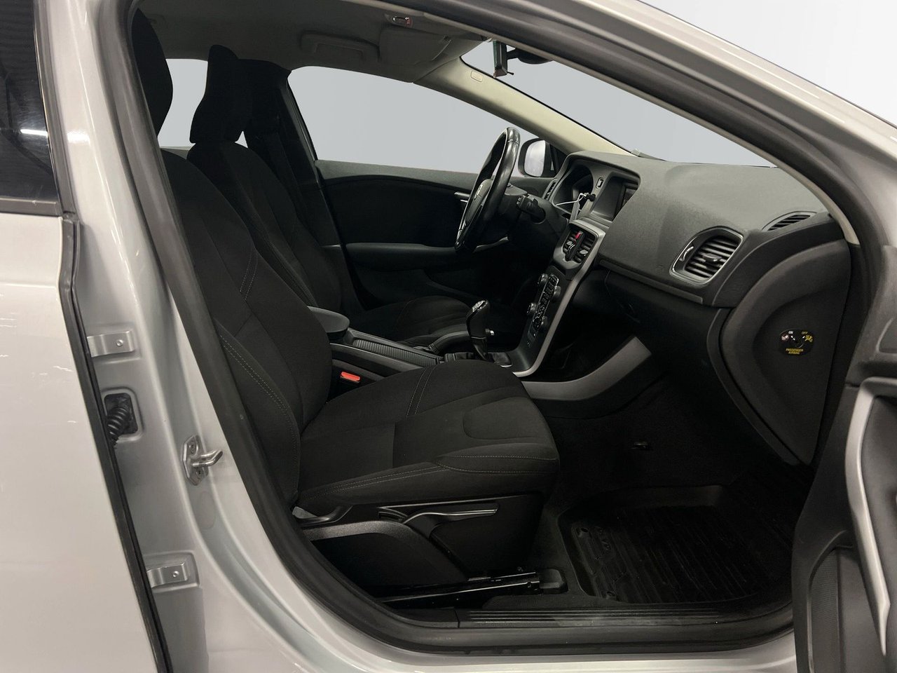 Volvo V40 D2 Manuell, 6-trinn, 115ps, 2015