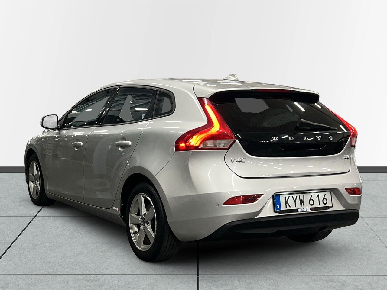 Volvo V40 D2 Manuell, 6-trinn, 115ps, 2015