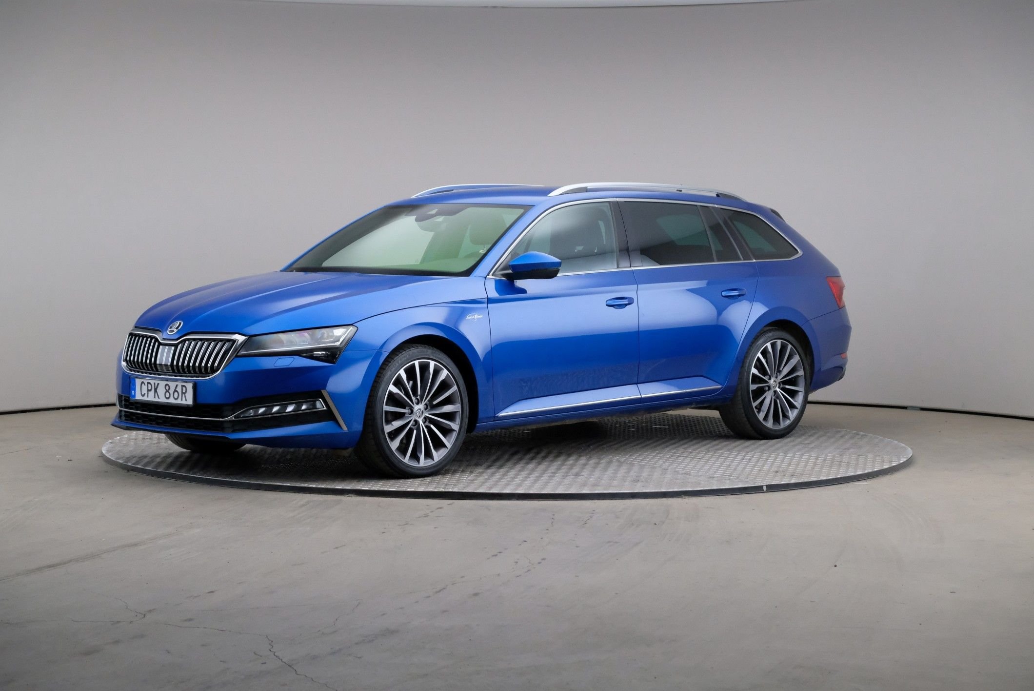 Škoda Superb Combi 2.0 TDI 4x4 DSG Sequential, 200hp, 2023