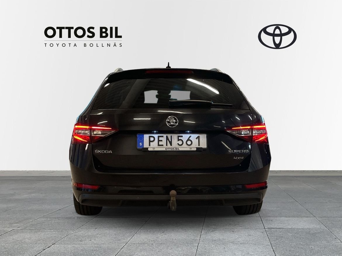 Škoda Superb Kombi 2.0 TDI 4x4 SCR DSG Sekventiell, 190hk, 2017