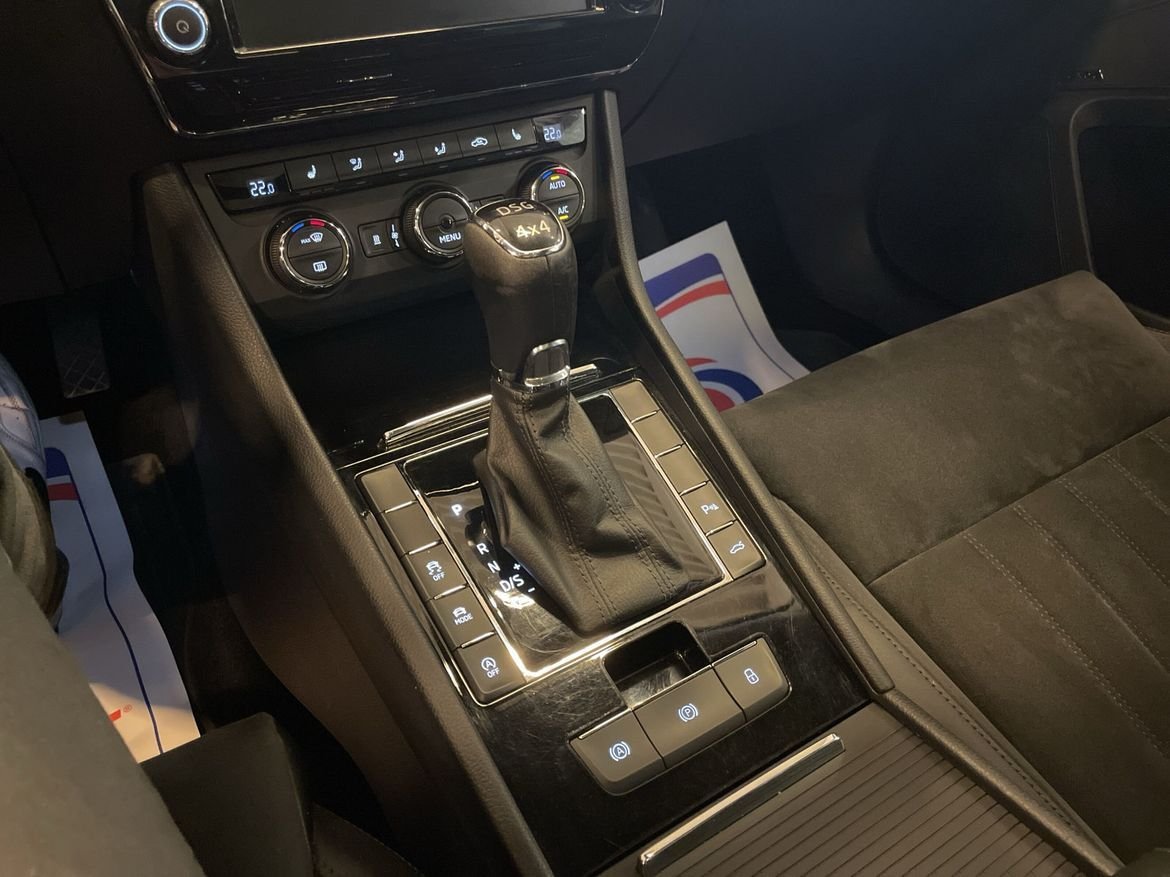 Škoda Superb Kombi 2.0 TDI 4x4 SCR DSG Sekventiell, 190hk, 2017