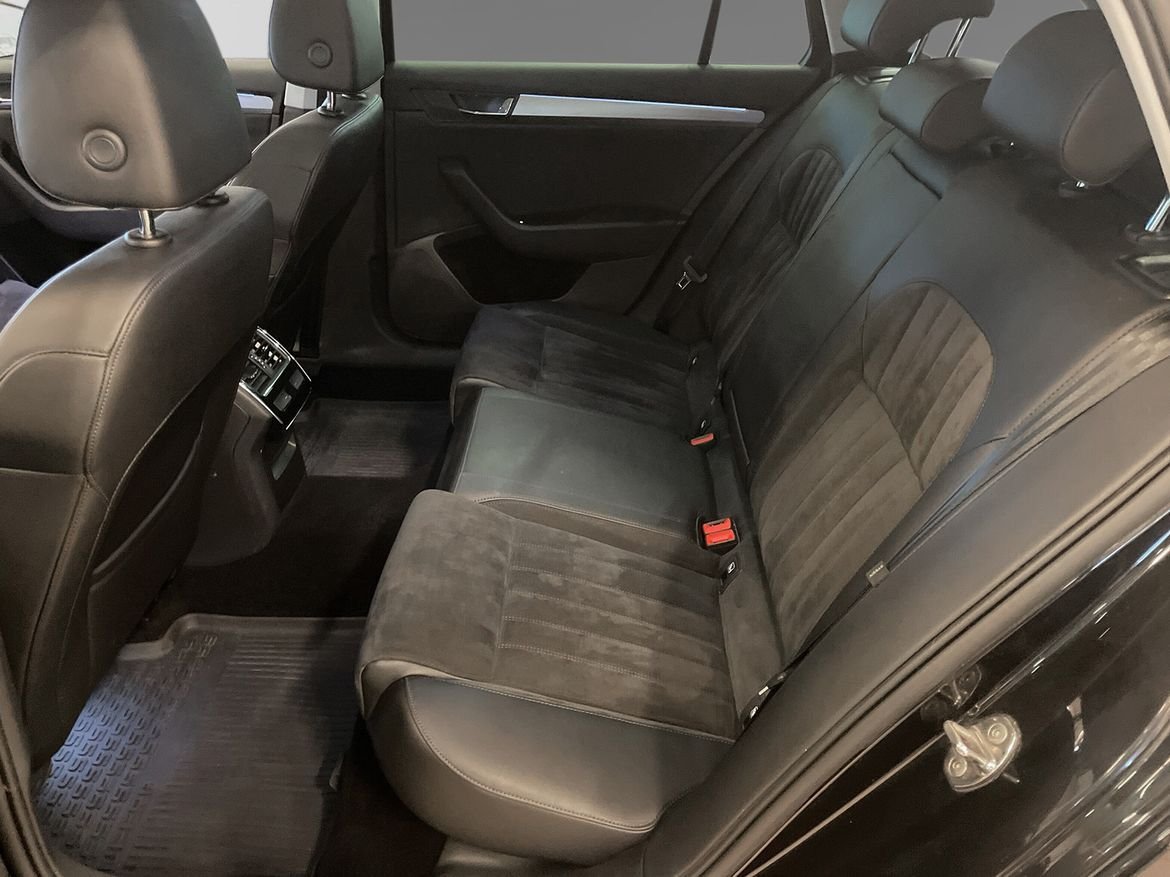 Škoda Superb Kombi 2.0 TDI 4x4 SCR DSG Sekventiell, 190hk, 2017