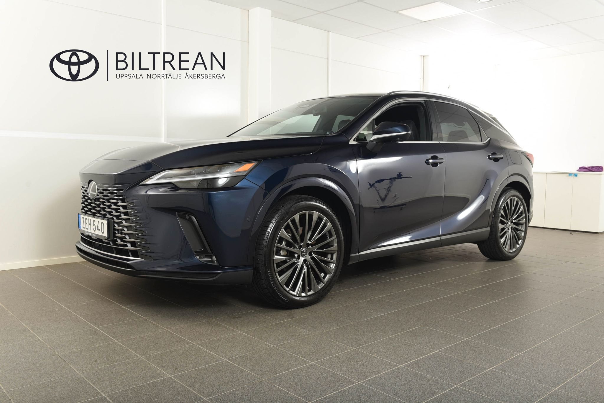 Lexus RX 450h+ E-CVT, 309hp, 2023