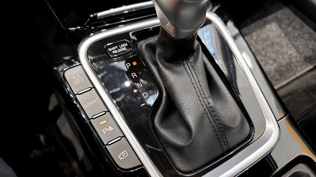 Kia XCeed Plug-in Hybrid DCT, 141hk, 2023