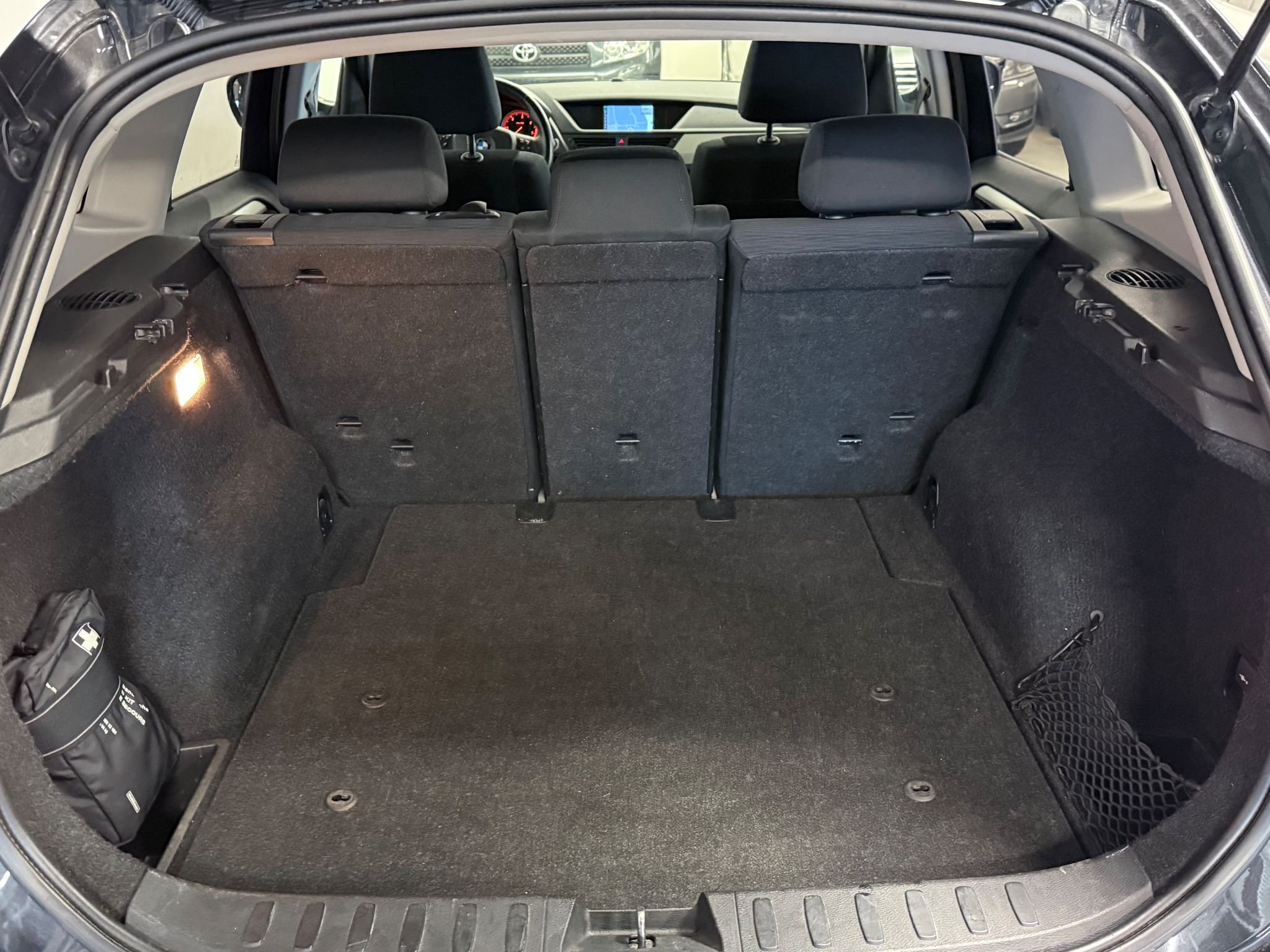 BMW X1 xDrive20d Steptronic, 177hk, 2011