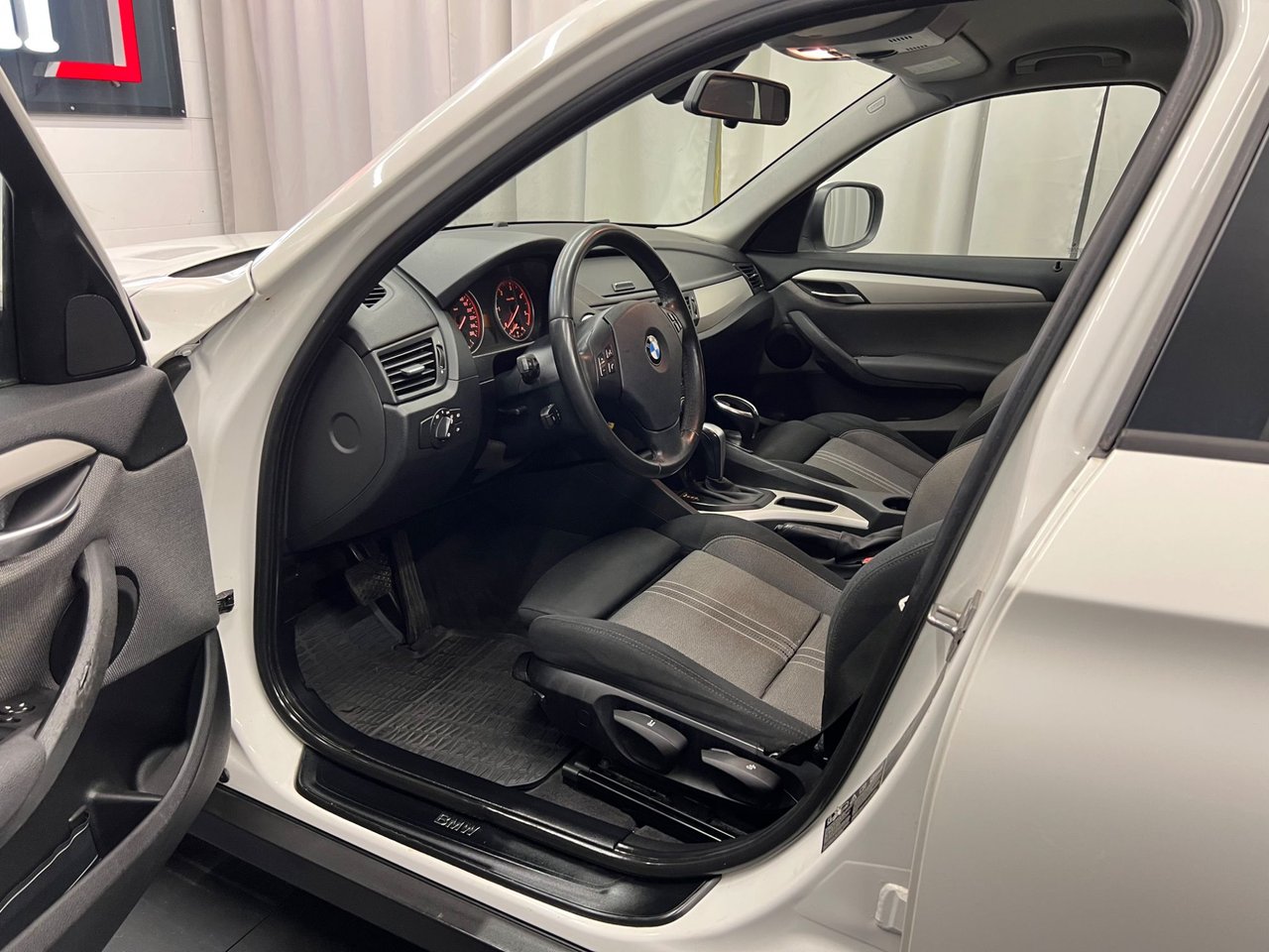 BMW X1 xDrive20d Steptronic, 6-trinn, 177hk, 2012