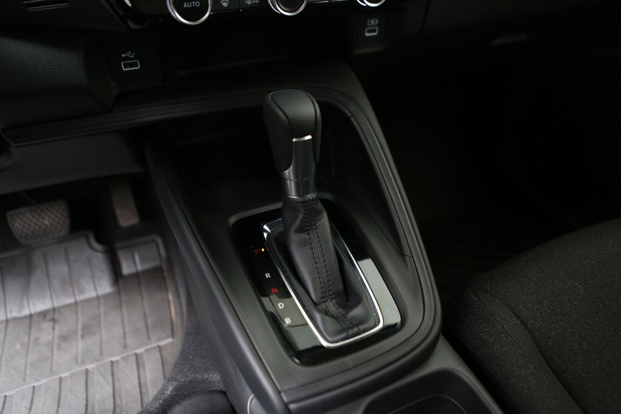 Honda HR-V e:HEV 1.5 i-MMD e-CVT, 146hp, 2024