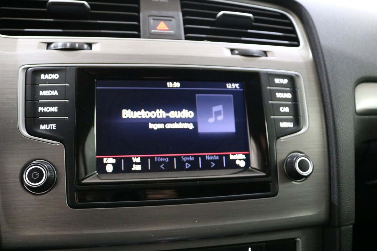 Volkswagen Golf Variant 1.6 TDI DPF BMT DSG Sequential, 105hp, 2015