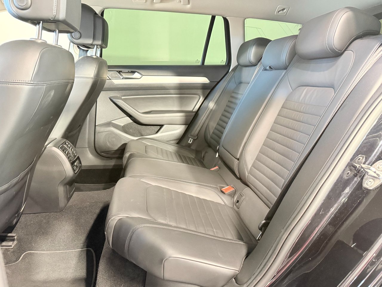 Volkswagen Passat Sportscombi 2.0 TDI DPF SCR DSG Sekventiell, 190hk, 2019