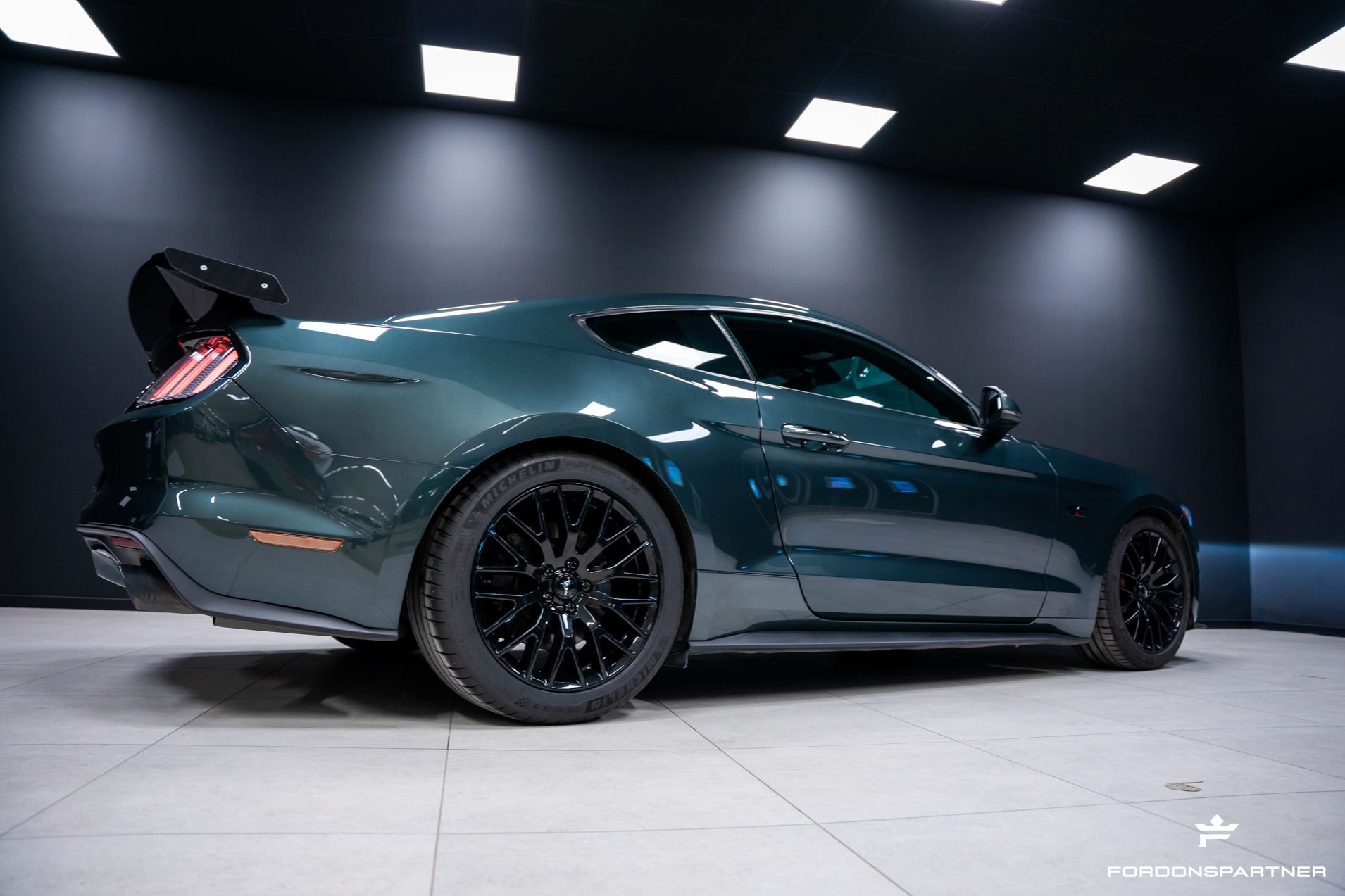 Ford Mustang GT Manual, 421hp, 2016